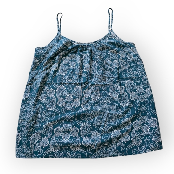 🔥5 FOR $25🔥Merona Paisley Tank, Size M - Picture 1 of 5